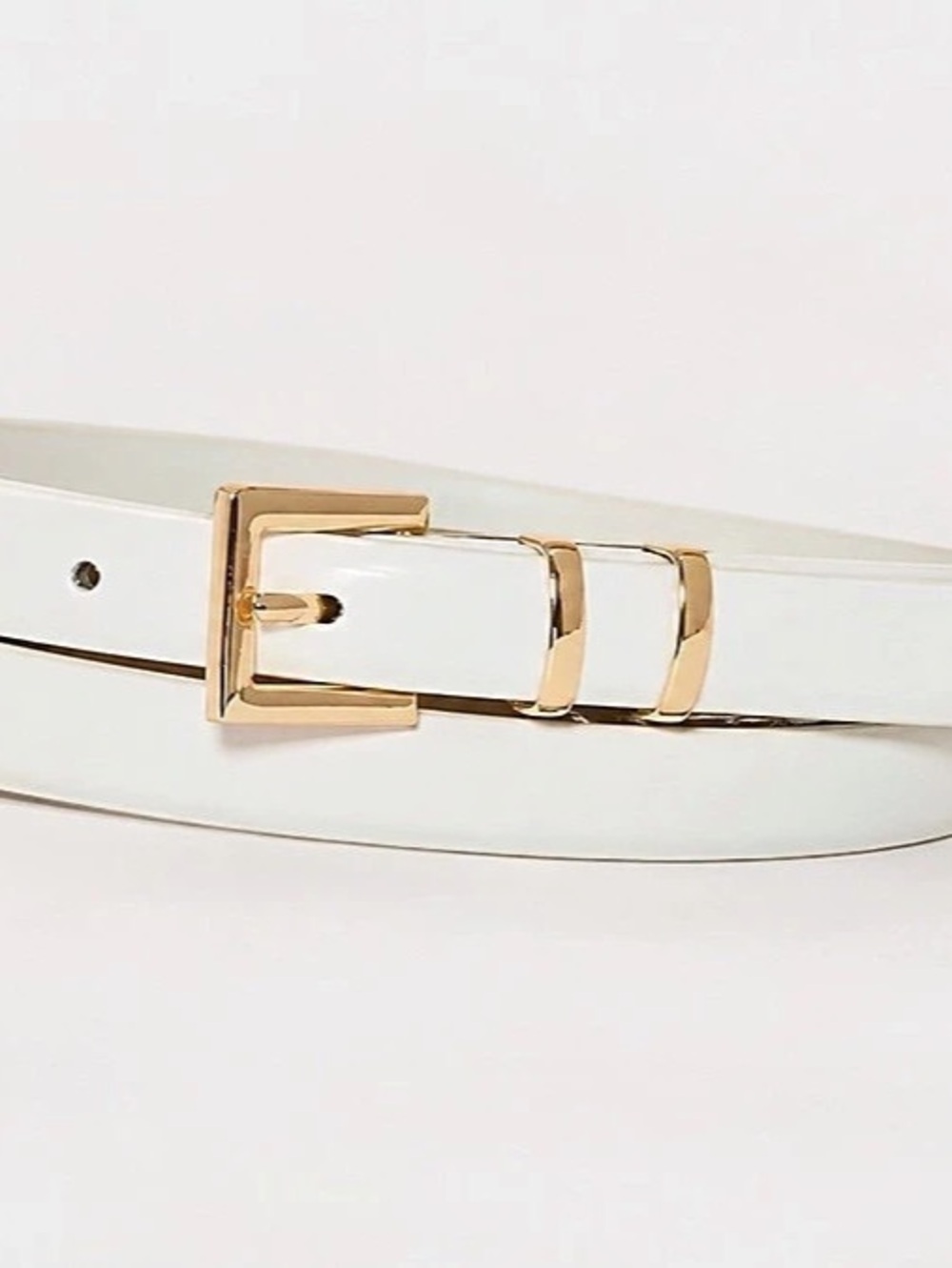 Liz Claiborne White Belt with Gold-Tone Buckle